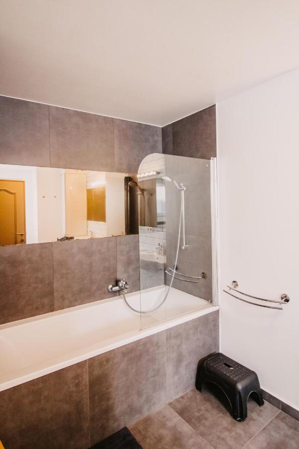 Beautiful Apartments In Porte De Namur Brussels Exterior photo